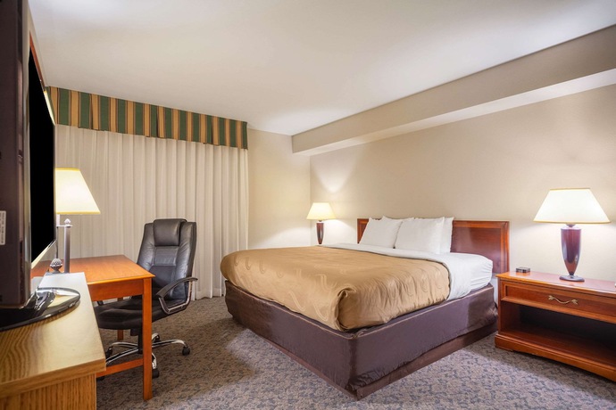 Imagen de la habitación del Hotel Suburban Studios I-80 Grand Island. Foto 4
