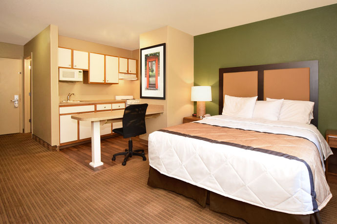Imagen de la habitación del Hotel Suburban Studios Louisville East. Foto 12