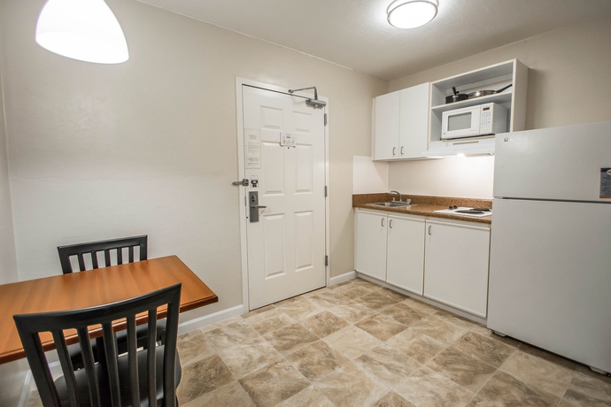 Imagen de la habitación del Hotel Suburban Studios Melbourne Airport. Foto 6