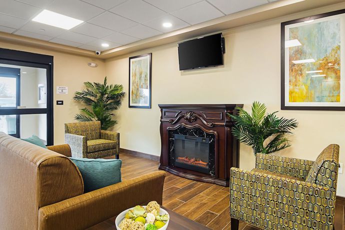 Imagen de los interiores del Hotel Suburban Studios Monaca - Pittsburgh. Foto 16