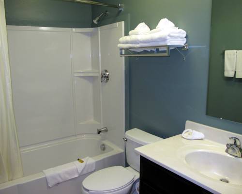 Imagen de la habitación del Hotel Suburban Studios Near Camp Lejeune. Foto 3