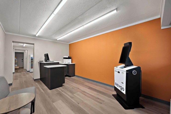 Imagen de los interiores del Hotel Suburban Studios Peoria. Foto 17