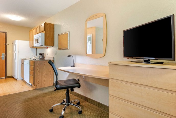 Imagen de la habitación del Hotel Suburban Studios South Bend. Foto 5
