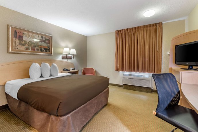 Imagen de la habitación del Hotel Suburban Studios South Bend. Foto 13