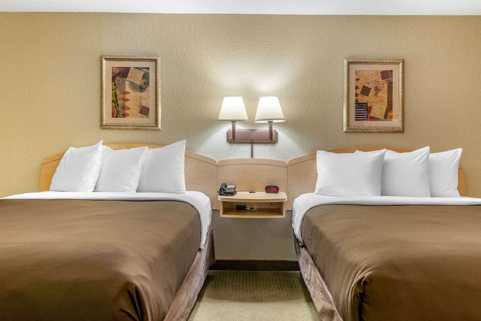 Imagen de la habitación del Hotel Suburban Studios South Bend. Foto 16