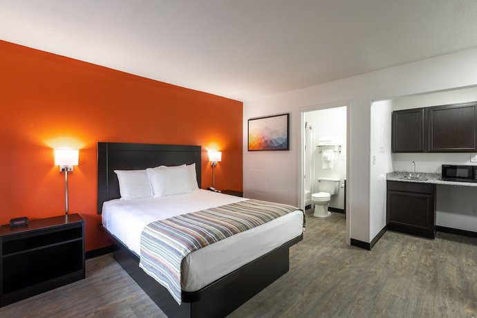 Imagen de la habitación del Hotel Suburban Studios, Spartanburg. Foto 7