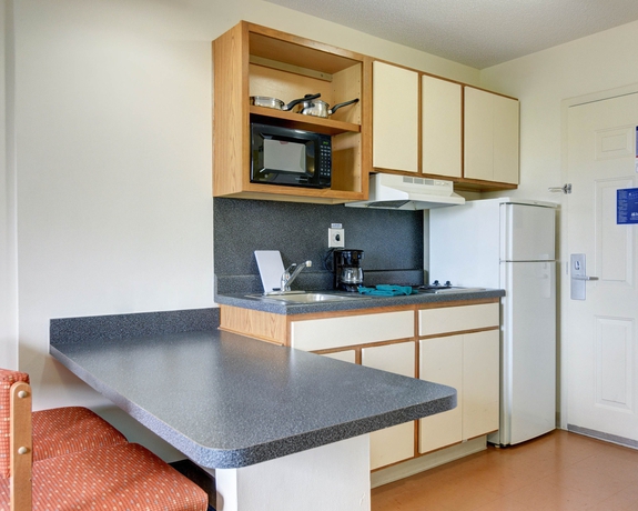 Imagen de la habitación del Hotel Suburban Studios Sterling - Washington Dulles. Foto 4