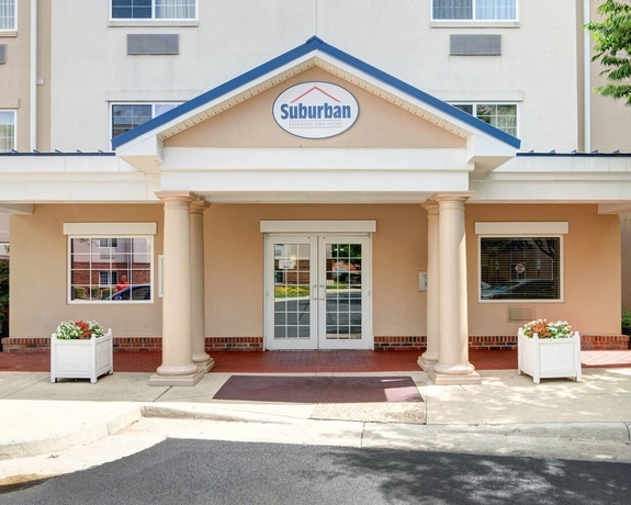 Imagen de los exteriores del Hotel Suburban Studios Sterling - Washington Dulles. Foto 9