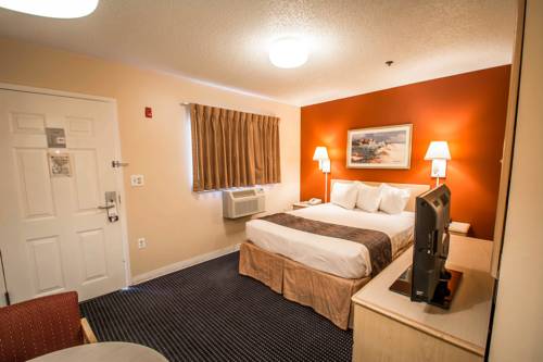 Imagen de la habitación del Hotel Suburban Studios Stuart Near Federal Hwy 1. Foto 5