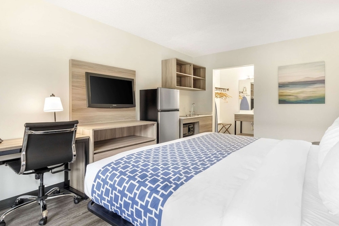Imagen de la habitación del Hotel Suburban Studios Tysons Corner. Foto 8