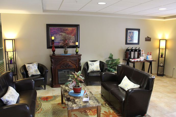 Imagen de los interiores del Hotel Suburban Studios Wheeling - Triadelphia. Foto 13