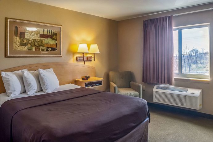 Imagen de la habitación del Hotel Suburban Studios Wheeling - Triadelphia. Foto 10