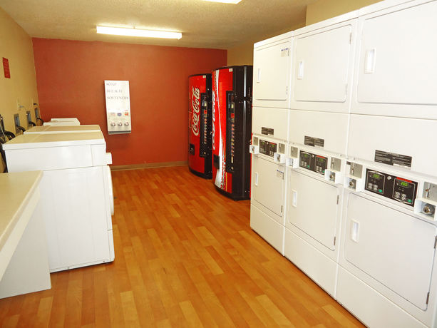 Imagen de la habitación del Hotel Suburban Studios Winston Salem-University Parkway. Foto 2