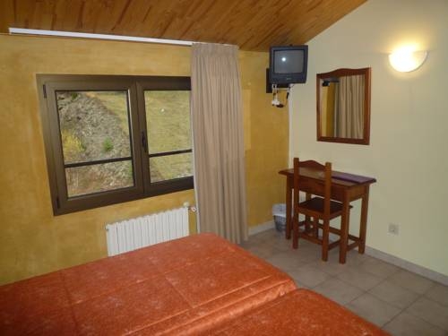 Imagen general del Hotel Sucarà. Foto 14