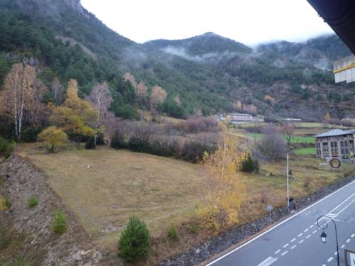 Imagen general del Hotel Sucarà. Foto 15