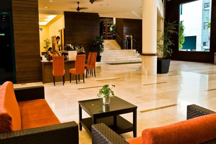 Imagen general del Hotel Sucasa. Foto 14