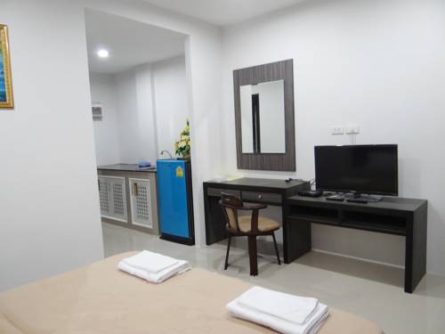 Imagen de la habitación del Hotel Suchada Palace. Foto 8