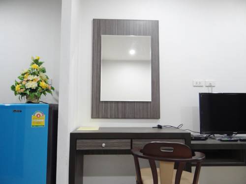 Imagen de la habitación del Hotel Suchada Palace. Foto 9