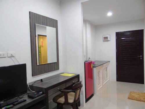 Imagen de la habitación del Hotel Suchada Palace. Foto 10