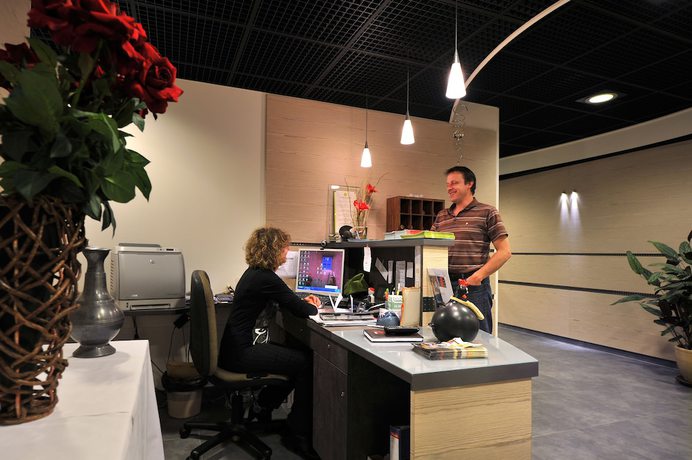 Imagen de los interiores del Hotel Sud H&ocirc;tel, Huttenheim. Foto 13