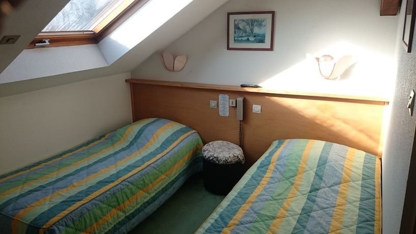 Imagen de la habitación del Hotel Sud H&ocirc;tel, Huttenheim. Foto 5