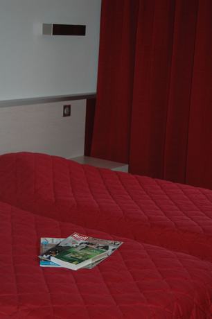 Imagen de la habitación del Hotel Sud H&ocirc;tel, Huttenheim. Foto 9