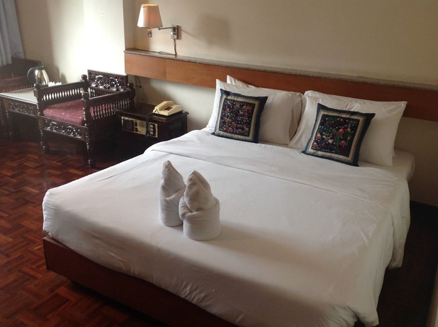 Imagen de la habitación del Hotel Suda Palace. Foto 6