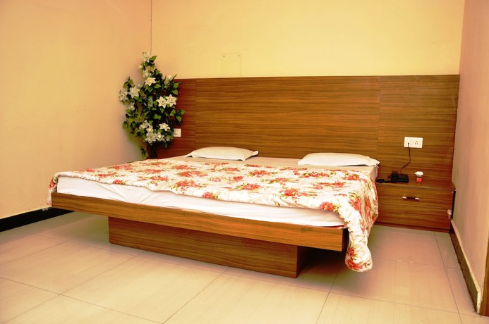 Imagen de la habitación del Hotel Sudarshan Palace. Foto 6