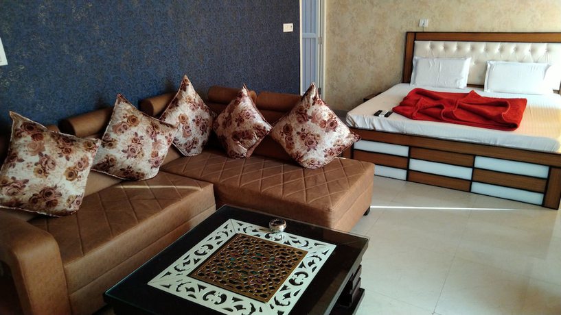 Imagen de la habitación del Hotel Sudhirs. Foto 7