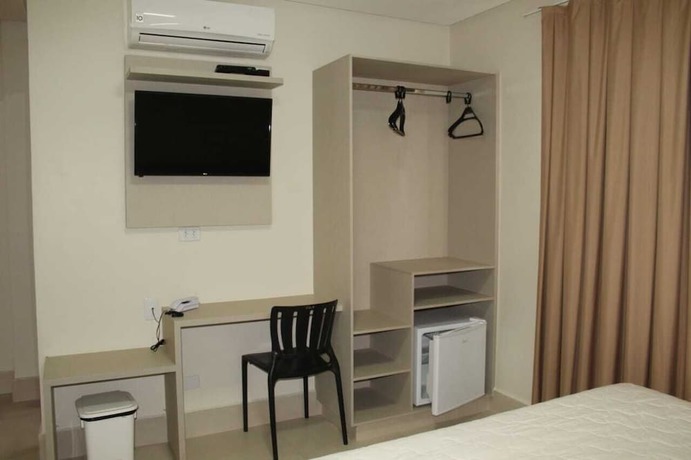 Imagen de la habitación del Hotel Sudoeste. Foto 8