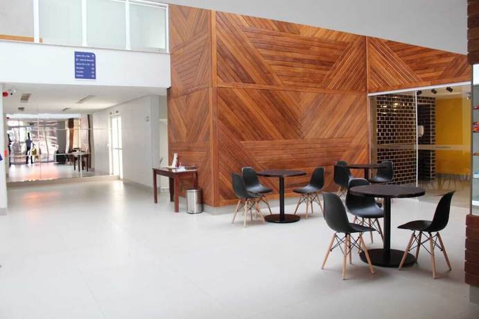 Imagen general del Hotel Sudoeste. Foto 1