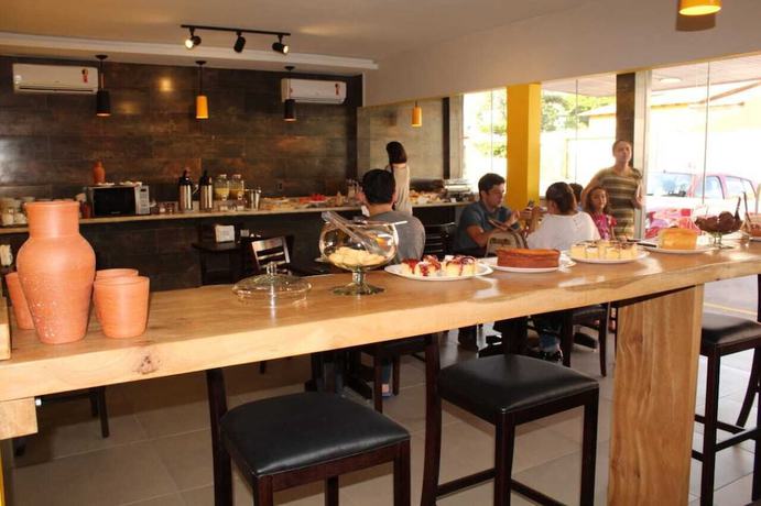 Imagen del bar/restaurante del Hotel Sudoeste. Foto 2