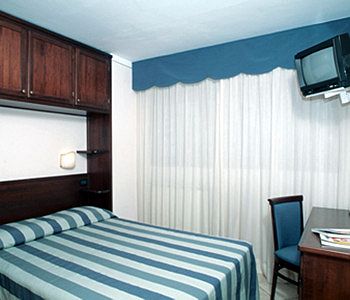 Imagen de la habitación del Hotel Sud-ovest. Foto 10