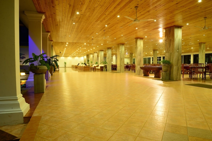 Imagen de los interiores del Hotel Sudu Araliya. Foto 15
