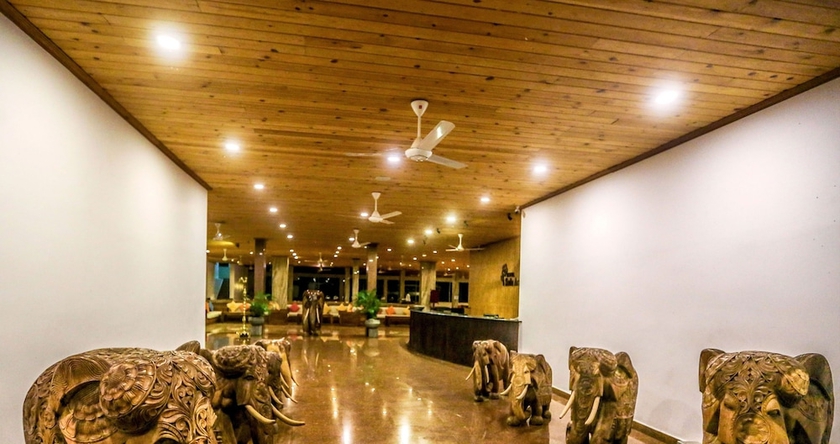 Imagen del bar/restaurante del Hotel Sudu Araliya. Foto 2