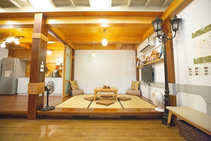 Imagen de la habitación del Hotel Suehirodori. Foto 15