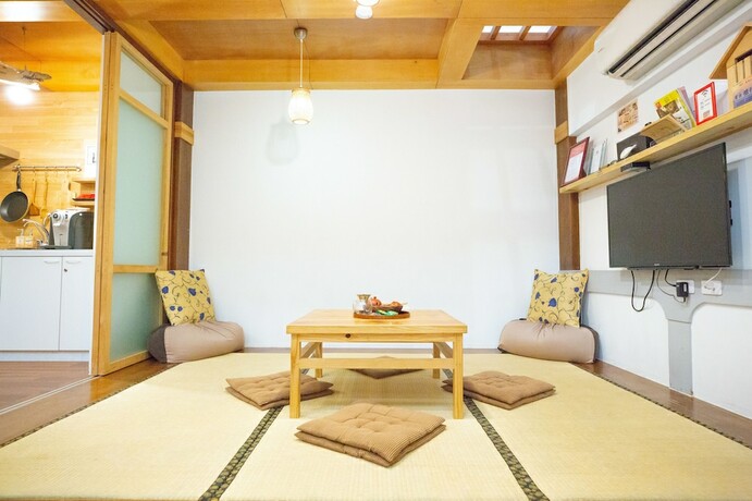 Imagen de la habitación del Hotel Suehirodori. Foto 22