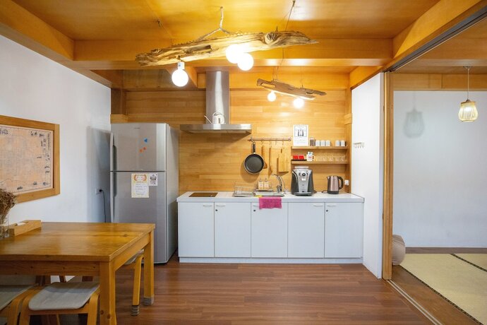 Imagen de la habitación del Hotel Suehirodori. Foto 27