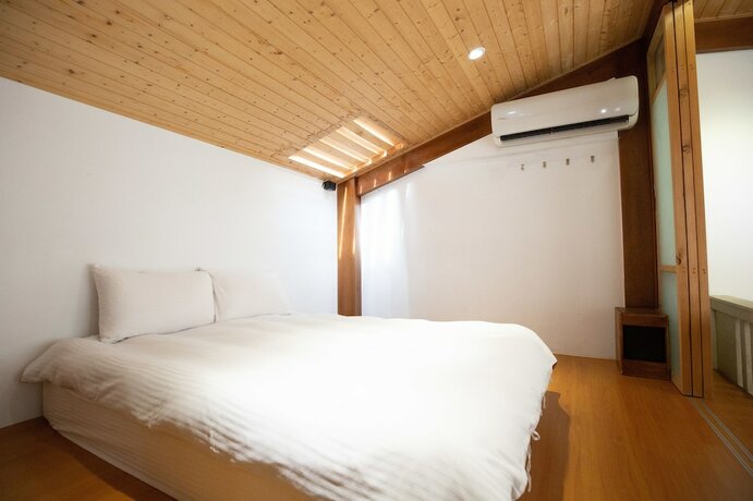 Imagen de la habitación del Hotel Suehirodori. Foto 30