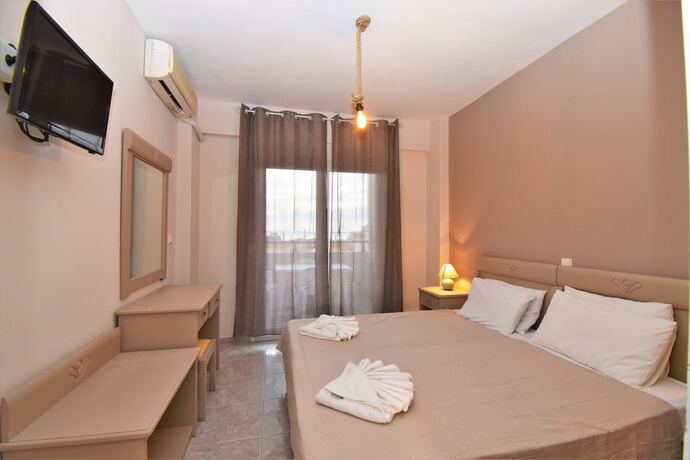 Imagen de la habitación del Hotel Sueno Beach. Foto 11