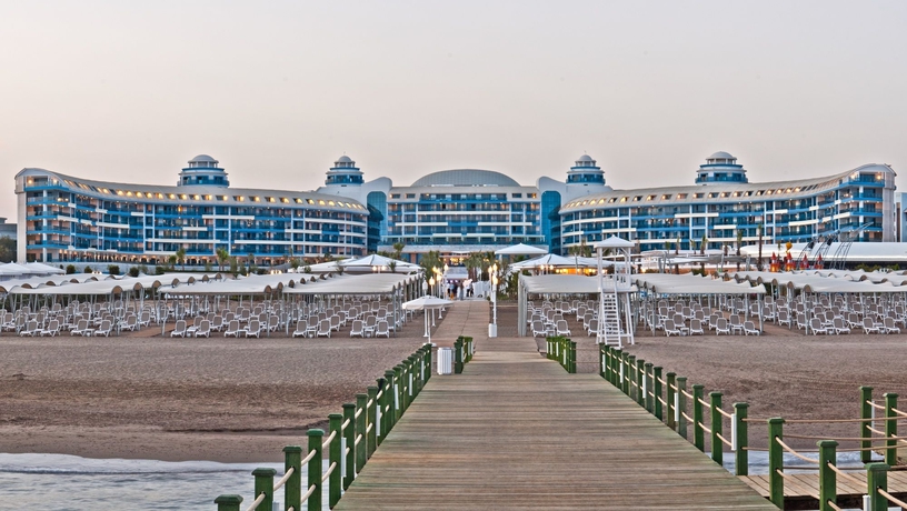 Imagen de los exteriores del Hotel Sueno Hotels Deluxe Belek - All Inclusive. Foto 9