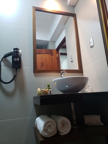Imagen de la habitación del Hotel Sue&ntilde;os Del Inka. Foto 17
