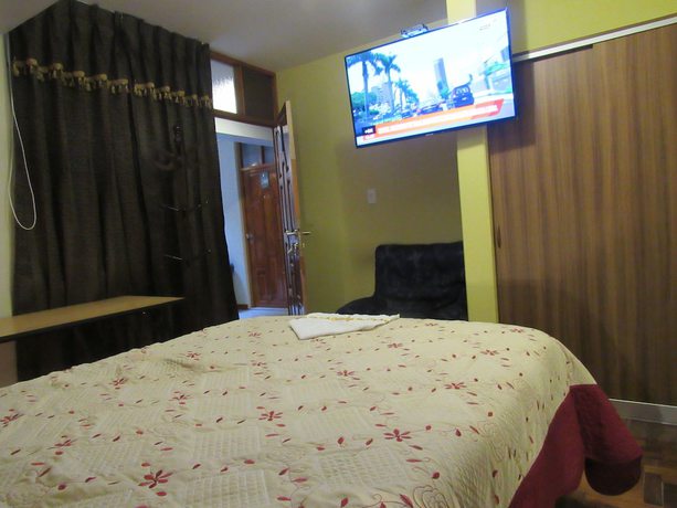 Imagen de la habitación del Hotel Sue&ntilde;os Dorados. Foto 3