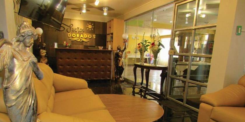 Imagen de los interiores del Hotel Sue&ntilde;os Dorados. Foto 20