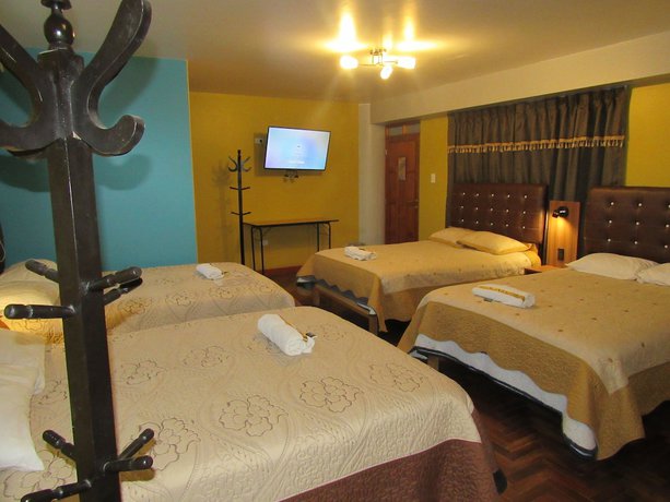 Imagen de la habitación del Hotel Sue&ntilde;os Dorados. Foto 18