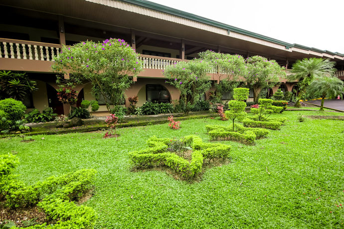 Imagen de los interiores del Hotel Suerre. Foto 11