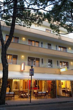 Imagen general del Hotel Suez. Foto 3