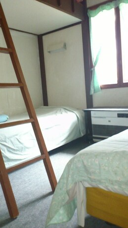 Imagen de la habitación del Hotel Sugadaira Lodge Alice. Foto 25