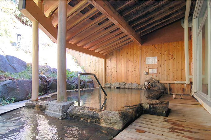 Imagen de la piscina del Hotel Sugadairakogen Onsen. Foto 17