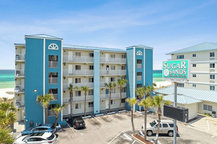 Imagen general del Hotel Sugar Sands Beachfront, a By The Sea Resort. Foto 1
